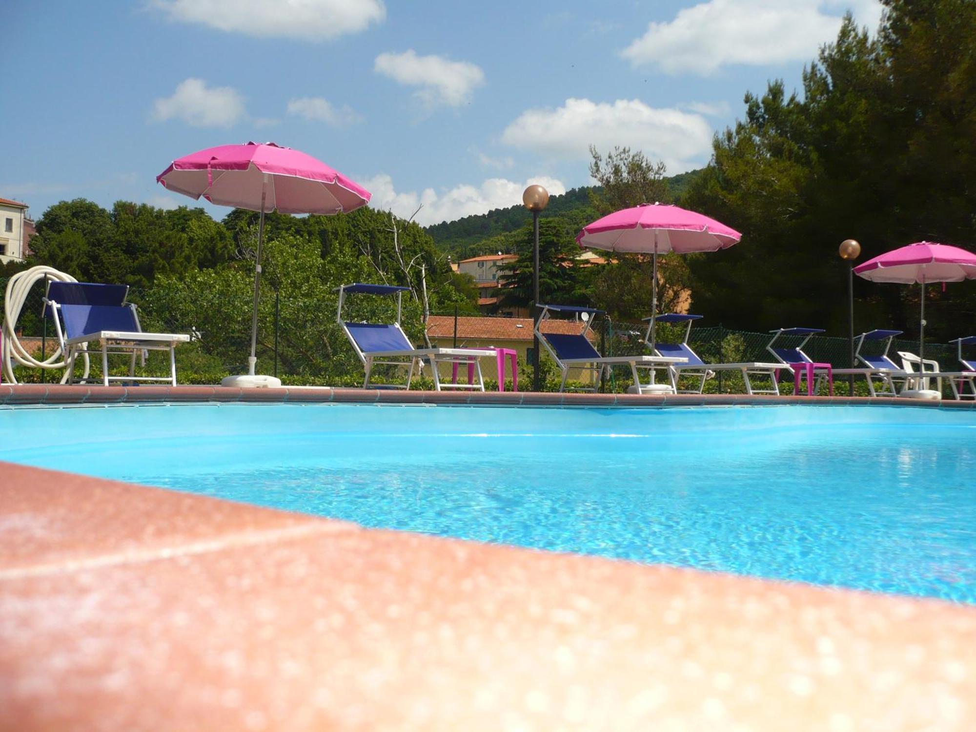 Hotel Il Poggetto Castellina Marittima Eksteriør bilde