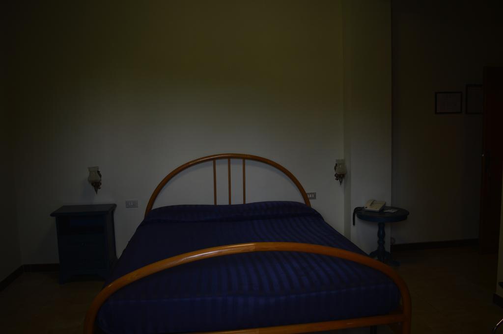 Hotel Il Poggetto Castellina Marittima Eksteriør bilde